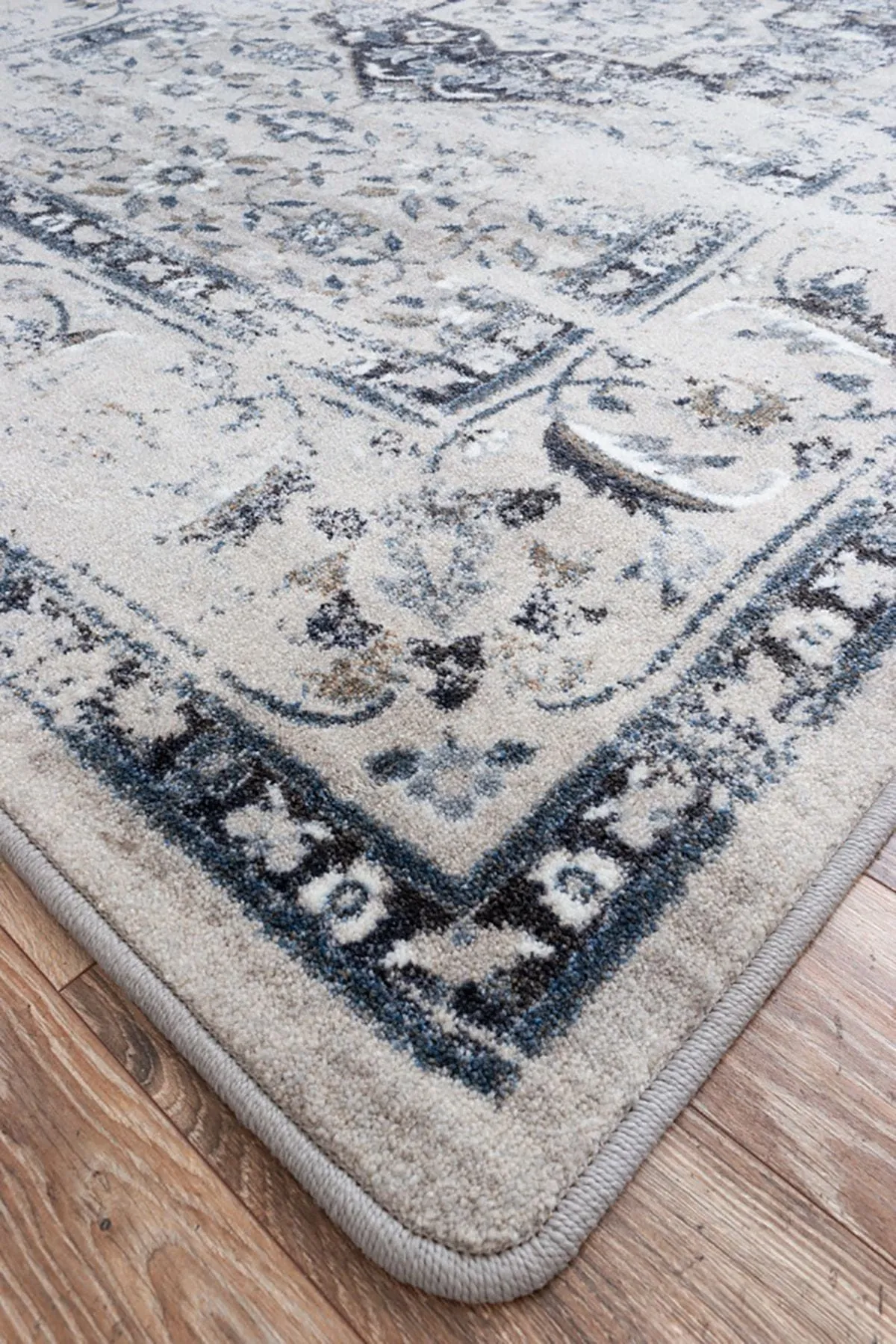 Bristol Mist Distressed Blue/Grey Rugs