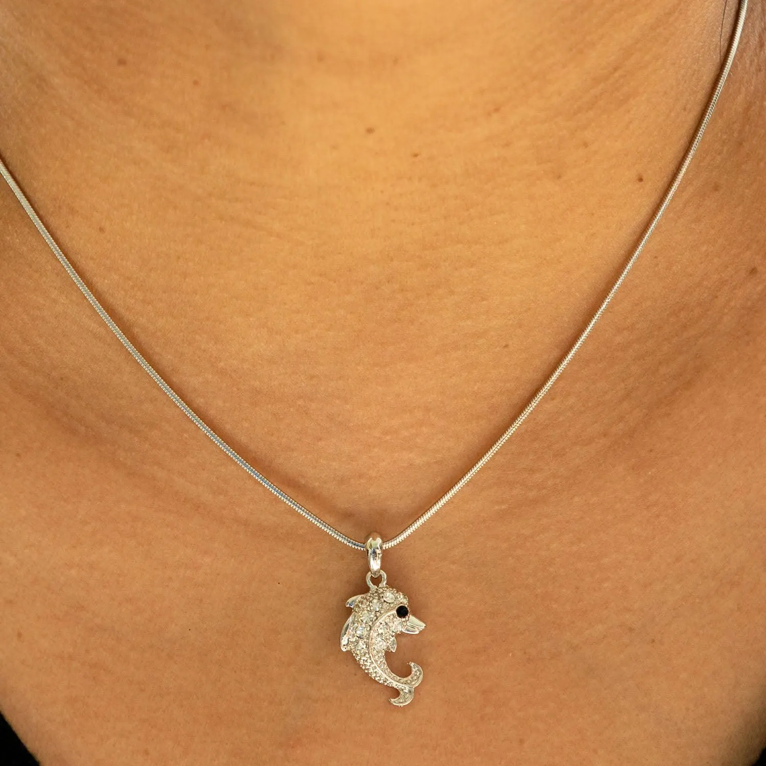 Empire Cove Dolphin Pendant Necklace Silver Toned Rhinestone Fashion Jewelry