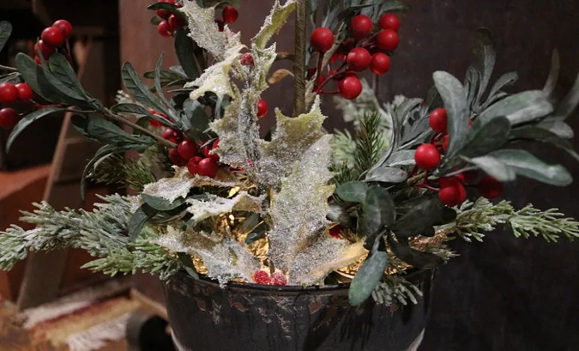 Flower Bucket Punched Star Design Greens Berries Lights Up