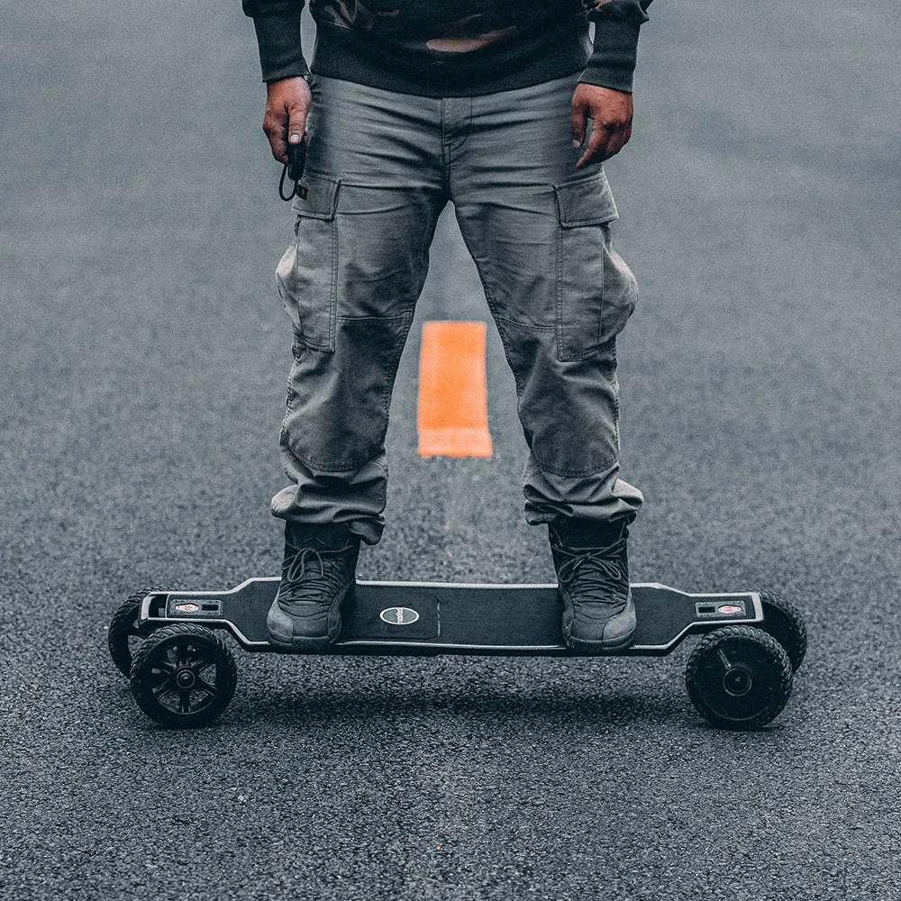 Maxfind FF Plus 36V/5.2Ah 2400W Electric Skateboard