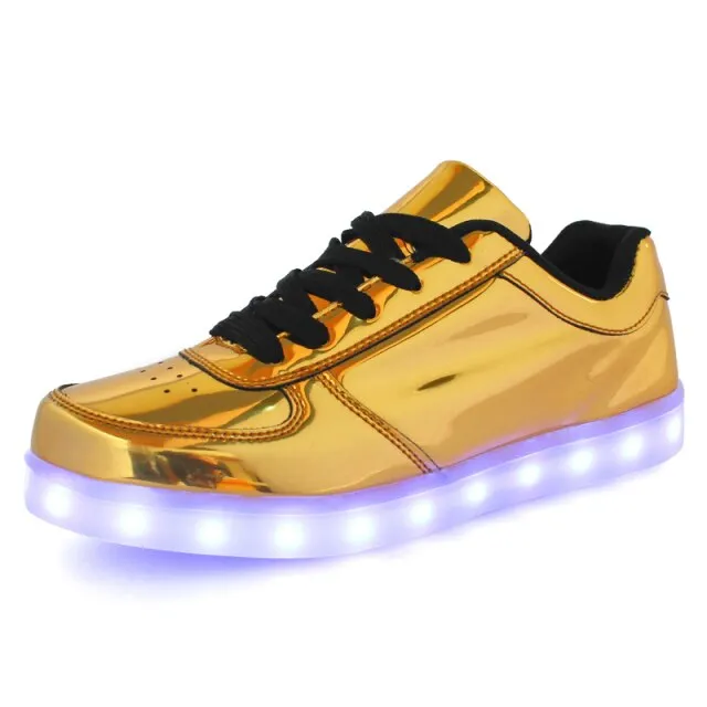 Men Shoes Glowing Light LED Women's Sandals 2021 Summer Fashion Lamp Party Boots Golden Silver Luminous Dancing Flats Sneakers