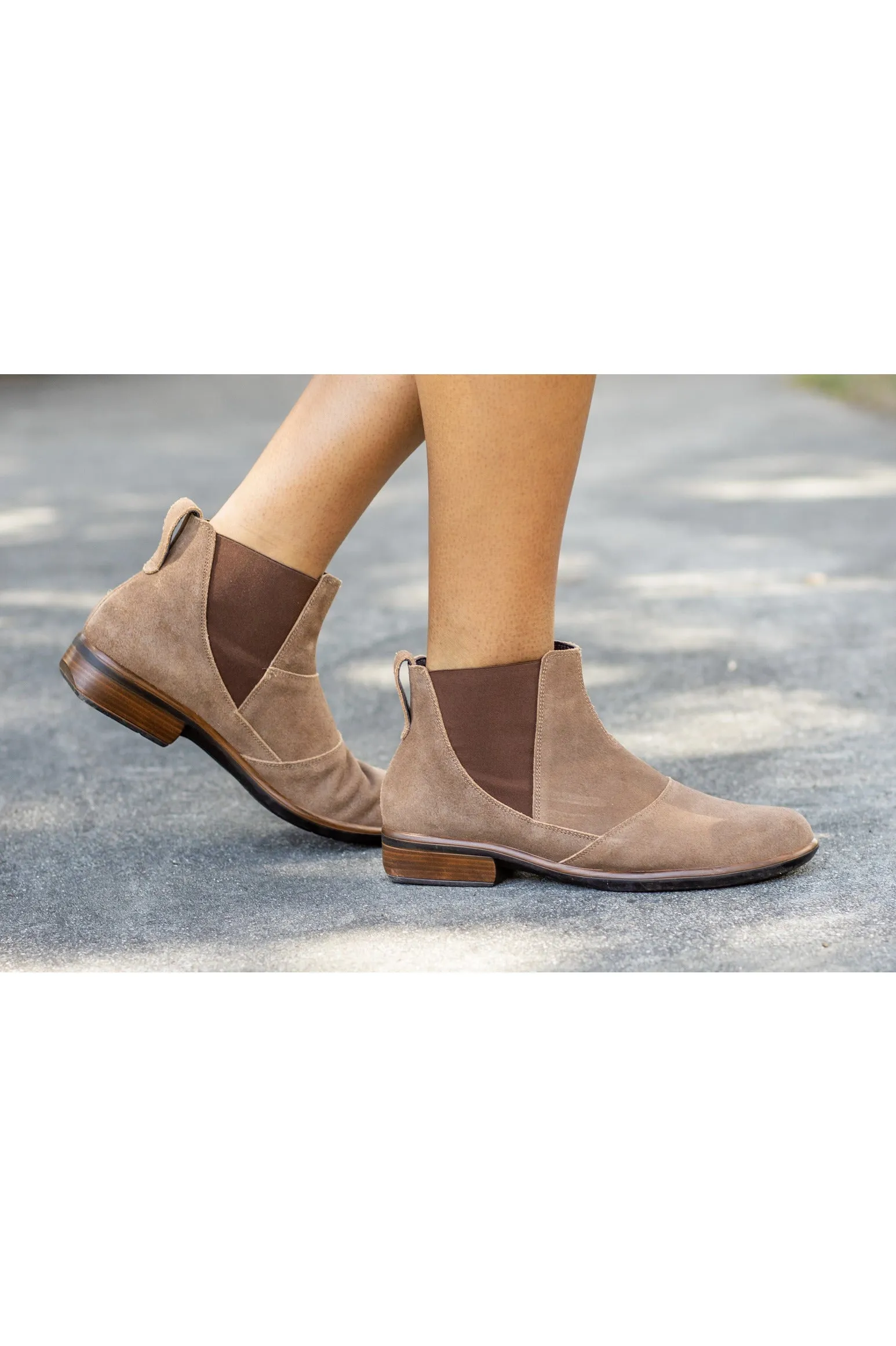 Naot Ruzgar Aura Antique Brown Suede